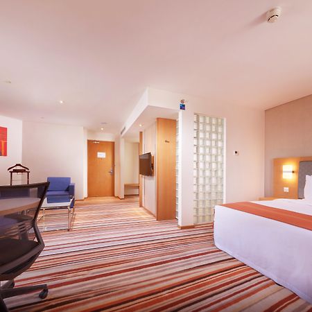 Holiday Inn Express Shanghai Jiading Industry Park By Ihg Exteriér fotografie
