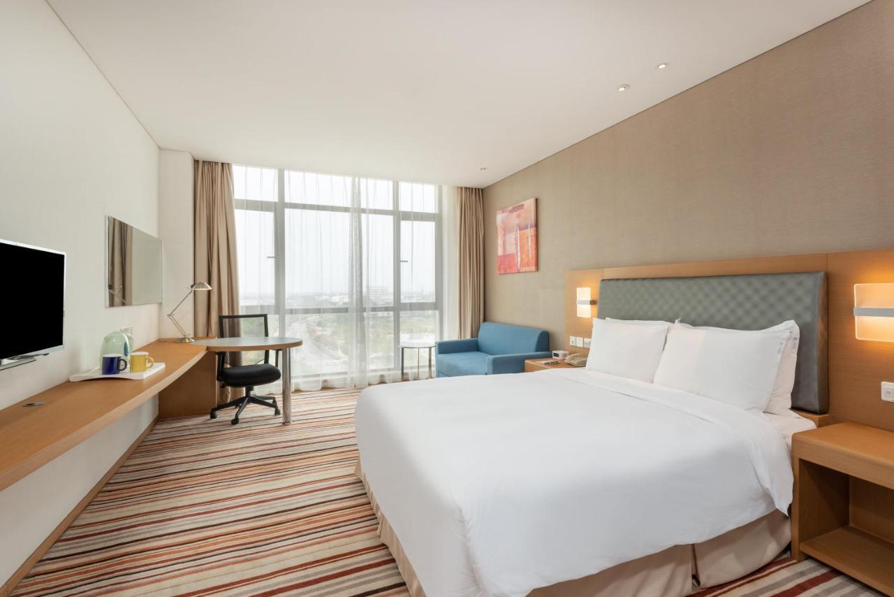 Holiday Inn Express Shanghai Jiading Industry Park By Ihg Exteriér fotografie